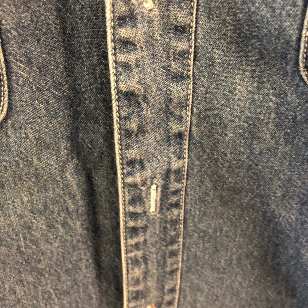 ACME Looney Tunes Blue Denim Shirt Embroiled Shirt M Unisex - Picture 4 of 7